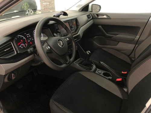 Imagen 14 de 15 de Volkswagen Polo 1.6 Msi Confortline
