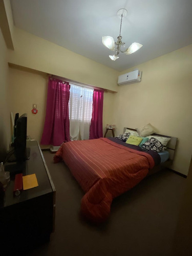 Venta Chalet 2 Dormitorios Castelar Con Cochera