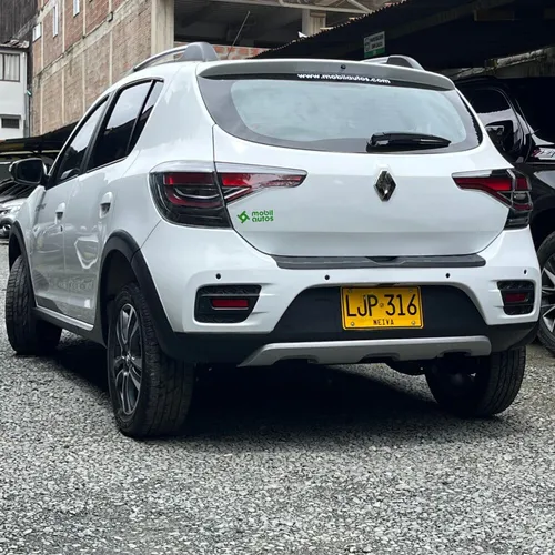 Renault Stepway INTENS MT 1.6CC 2023