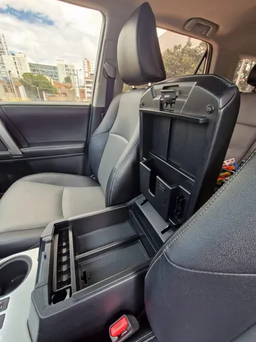 Toyota 4Runner 4.0 Sr5