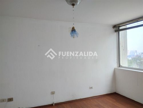Departamento En Venta De 2 Dorm. En Providencia