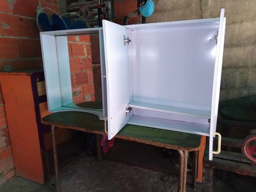 Imagen 6 de 7 de Mueble De Baño Con Espejo Y Repisa.