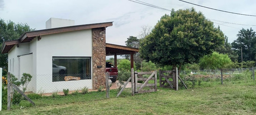 Casa En Venta - 1 Dormitorio 1 Baño - Cocheras - 586mts2 - Villa Rumipal