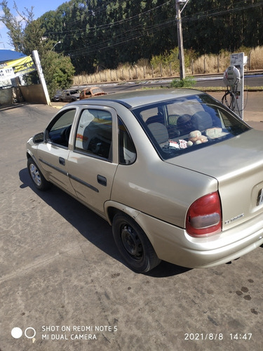 Imagem 7 de 7 de Chevrolet Corsa Classic 2007 1.0 Life Flex Power 4p