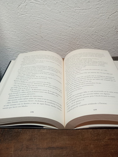Maze Runner - Correr O Morir - James Dashner (Usado)