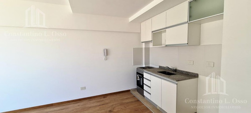 Imagen 2 de 10 de Departamento 2 Ambientes En Septimo Piso - Caballito