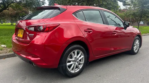 Mazda 3 2.0 Touring At