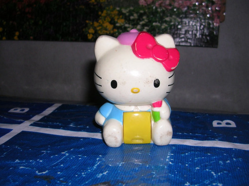 Hello Kitty - Sanrio/mc D O N A L D S -