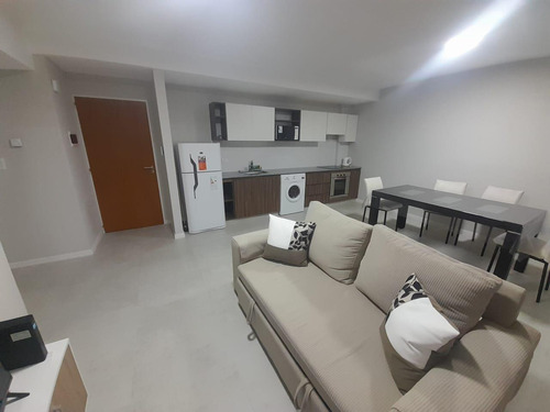 Alquiler Dpto. Amoblado - 1 Dormitorio - Centro Neuquén