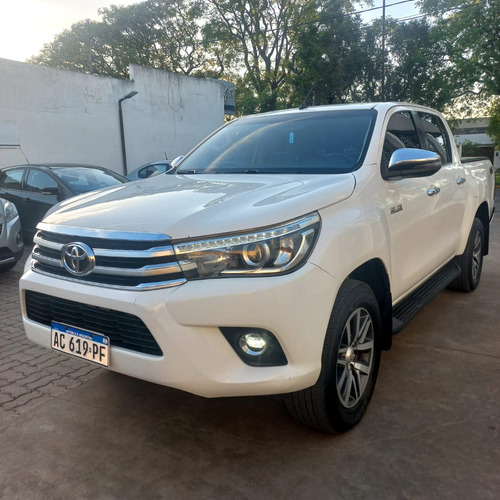 Toyota Hilux 2.8 Cd Srv 177cv 4x4