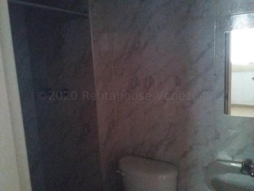 Imagen 20 de 30 de Apartamentos En Alquiler En Parque Las Trinitarias Barquisimeto Código Flex 22-22927 #0424 5565759 Monica C.*