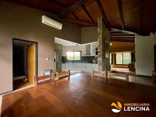Imagen 5 de 24 de Casa En Venta - 3 Dormitorios - Santa Rita