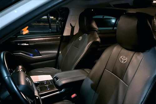 Toyota Highlander 2020