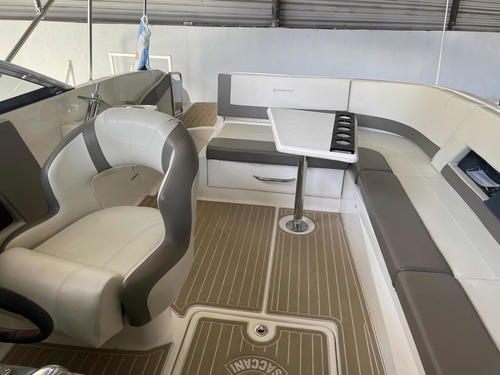 Imagen 6 de 9 de Quicksilver 2400 2019 20 Hs Mercruiser 250hp Duo Prop