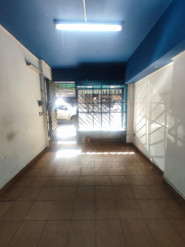 Local Comercial En Flores Centro