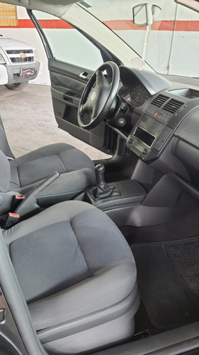 Imagem 6 de 7 de Volkswagen Polo Sportline 1.6