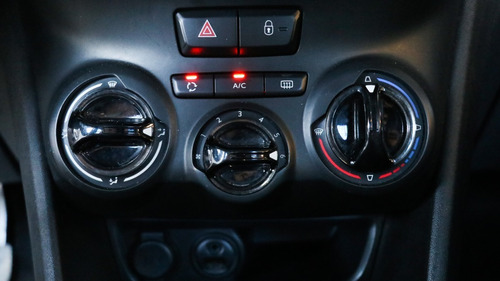 Peugeot 208 1.5 Allure -123156 - C