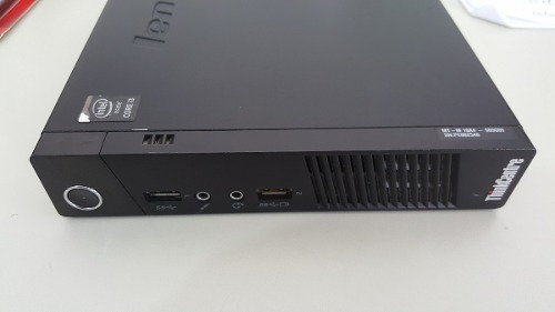 Mini PC Lenovo M Tiny M93P con Windows 8.1 color negro