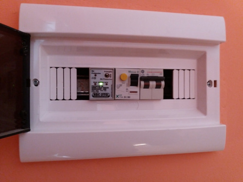 Imagen 3 de 5 de Electricista Matriculado Zona Oeste