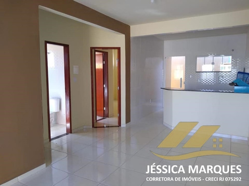 Imagem 5 de 9 de Casa De 2 Quartos, Área Gourmet E Piscina Em Unamar - Jmc077