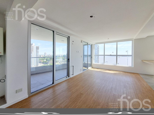 Venta Departamento De Dos Dormitorios Con Balcon, Cochera Y Amenities En Puerto Norte