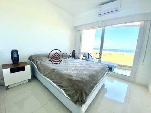 Apartamento De Un Dormitorio En Primera Linea!- Ref: 2448