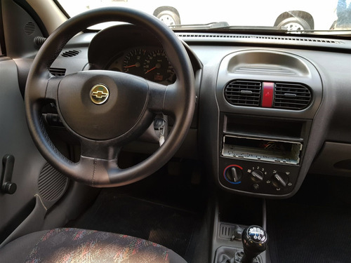 Chevrolet Corsa 1.0 Mpfi 8v Gasolina 4p Manual