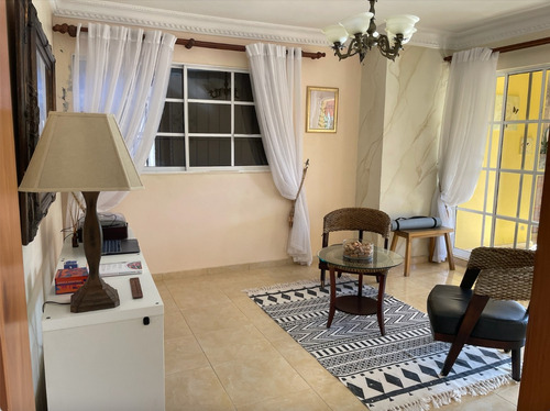 Vendo Casa De 2 Niveles Independientes En Buena Vista Ii A 5 Minutos De La Avenida Hermanas Mirabal Villa Mella, Santo Domingo Norte, República Dominicana
