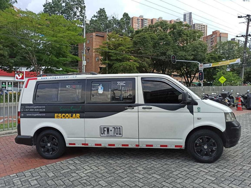 Volkswagen Transporter T5 2.0 Mt 2009 Escolar