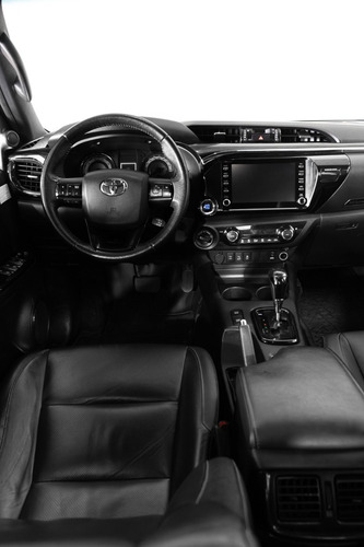 Toyota Hilux Hilux CD SRX 4x4 2.8 TDI 16V Diesel Aut.