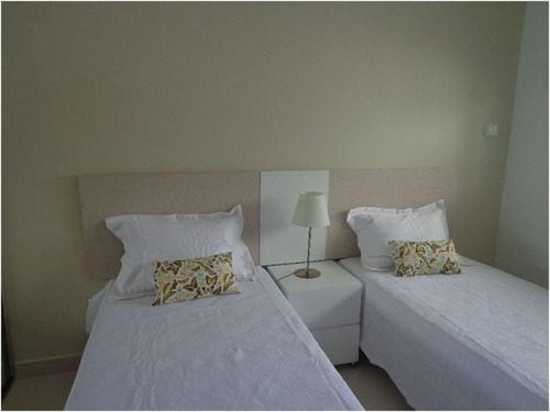 Apartamento En Venta De 2 Dormitorios En Playa Mansa