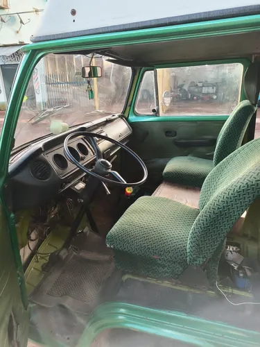 Motor 1600 A Gasolina, Color Verde Aceituna