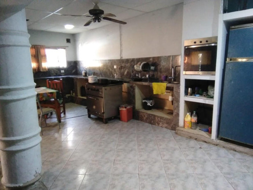 Venta Hostel La Rioja, 10 Hab. Y 7 Baños