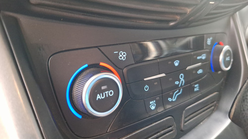Ford Escape 2.5 S AUTO
