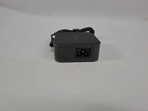Imagen 2 de 4 de Adaptador Original Asus 65w19v 3p W/o Core