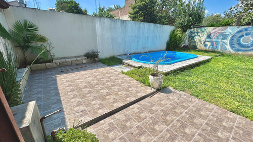 Casa En Moron Muy Buen Estado