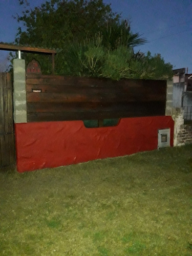 Excte.casa A 4oomts Del Mar,jardin Amplio. Lote.muy Luminoso