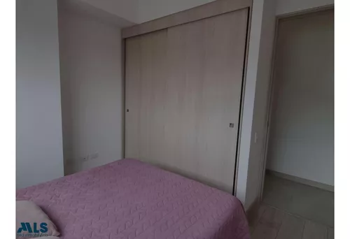 Apartamento En Excelente Ubicación En Envigado(mls#251443)
