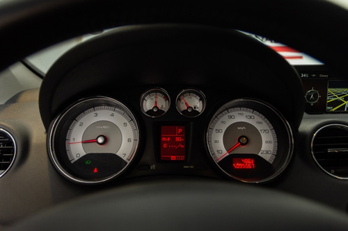 Peugeot 408 Sport 163cv