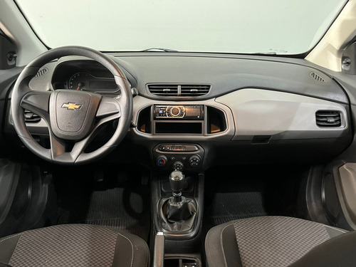 Chevrolet Onix Onix Hatch Joy 1.0 8V Flex 5p Mec.