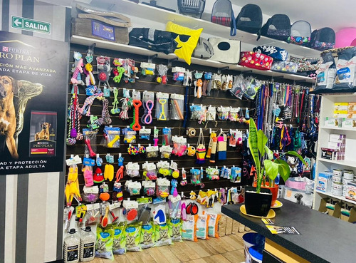 Vendo Fondo De Comercio Veterinaria, Pet Shop Y Peluqueria Canina Sobre Av. Independencia