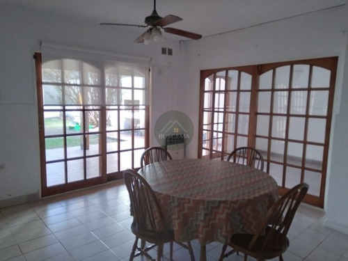 Imagen 7 de 30 de Hermosa Casa Familiar En Zona Parque