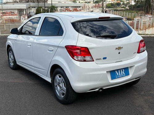 Chevrolet Onix 1.0 MPFI JOY 8V FLEX 4P MANUAL