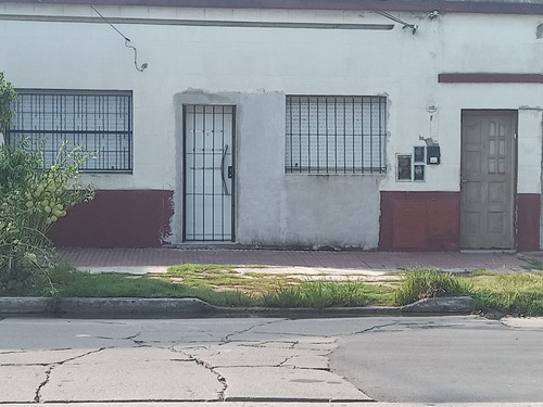 Casa En Venta En Lanús Oeste