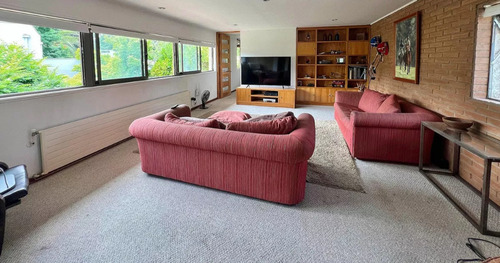 Linda Casa Con Gran Terreno De 900 Mt2/colegio Newland