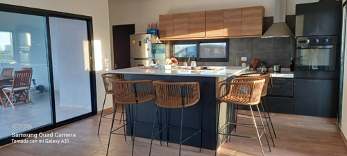 Casa En Venta Barrio San Sebastián, Area 8 Dueño Directo
