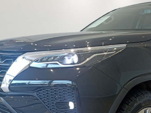 Toyota Hilux SW4 2.7 VVT-i FLEX SRV 7L 4X2 AUTOMÁTICO