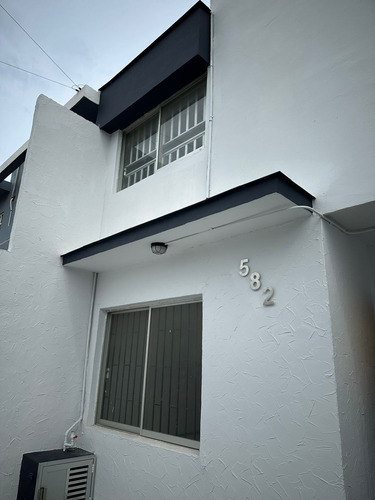 Casa De 3 Recámaras, Col Centro, Veracruz, Veracruz