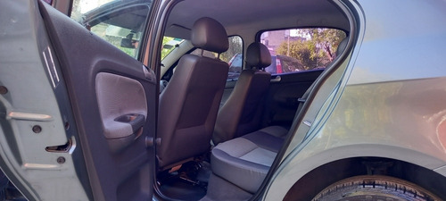 Volkswagen Gol Trend 1.6 Pack I 101cv 2010