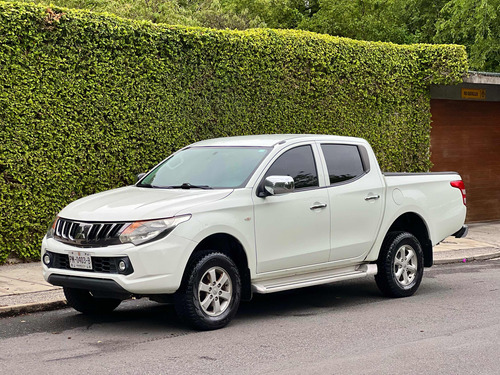 Mitsubishi L200 2.5 Di-d Cabina Doble 4x4 Mt